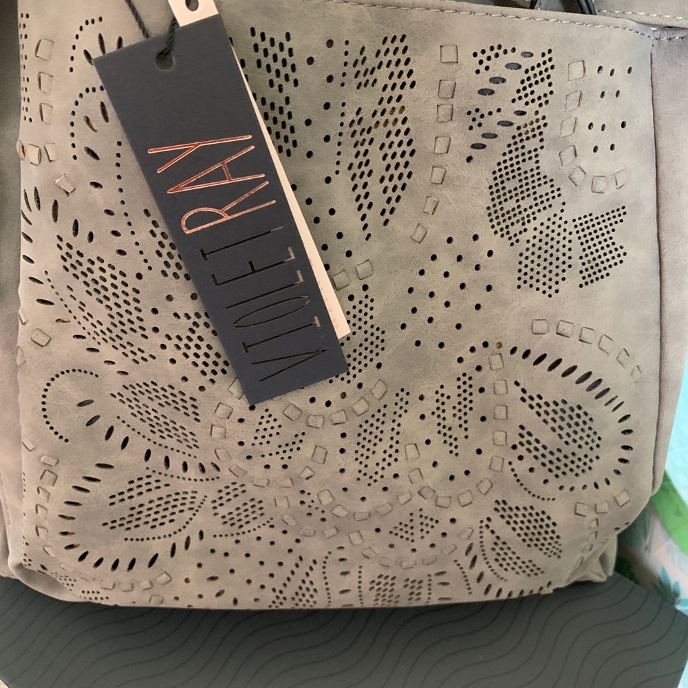 Handbag - Picture 4 of 10